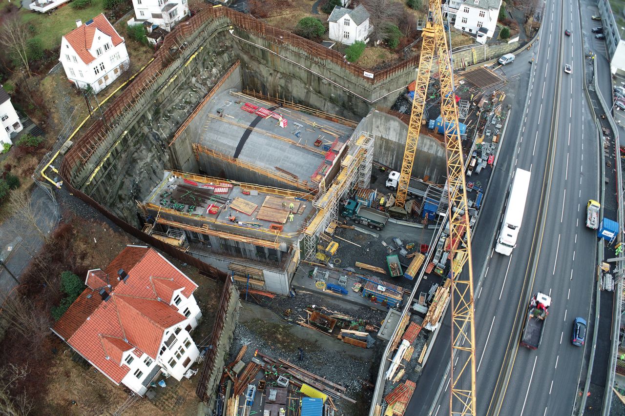 The tunnel was constructed in parallel with a new tram line. 